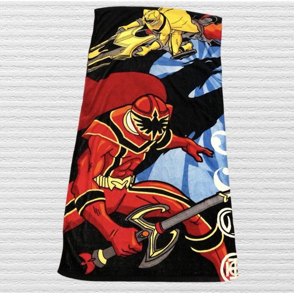 Power Rangers Mystic Force Disney Store Exclusive Beach Towel 30 x 60